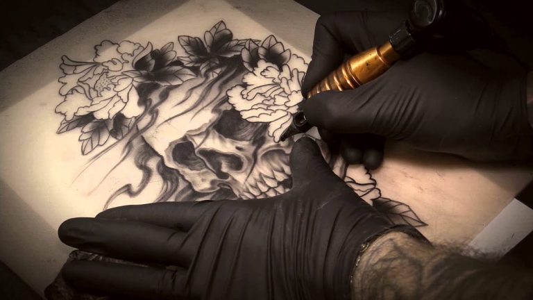 Top 10 Easy Tattoos for Beginner Artists to Try With Pics
