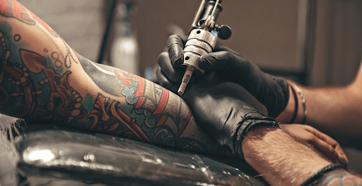 Preparing to shade a tattoo