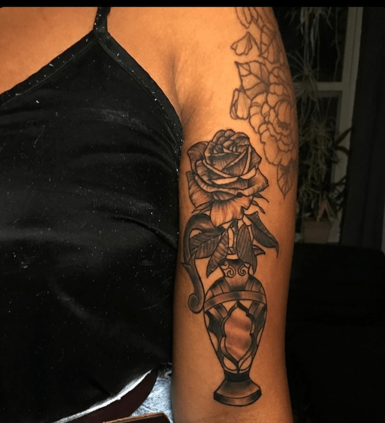 Deep and meaningful story Aaron Rodgerss latest tattoo gives us a peek  into the quarterbacks love for astrology and the cosmos
