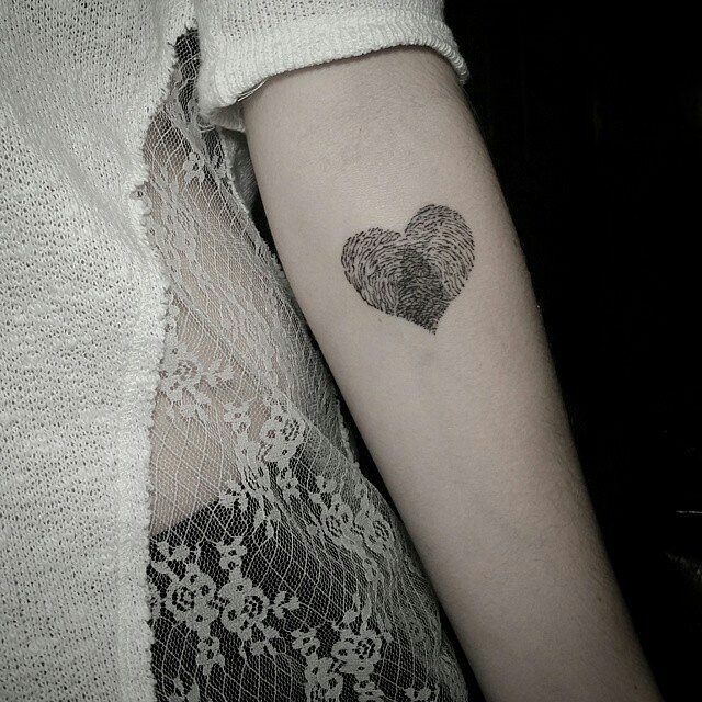 25 Best Valentines Couple Matching Tattoo Designs You Need To Try  Women  Fashion Lifestyle Blog Shinecococom  Fingerprint heart tattoos Tattoos  Couple matching tattoo