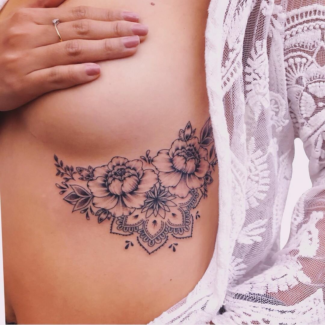 11 Side Boob Flower Tattoo That Will Blow Your Mind  alexie