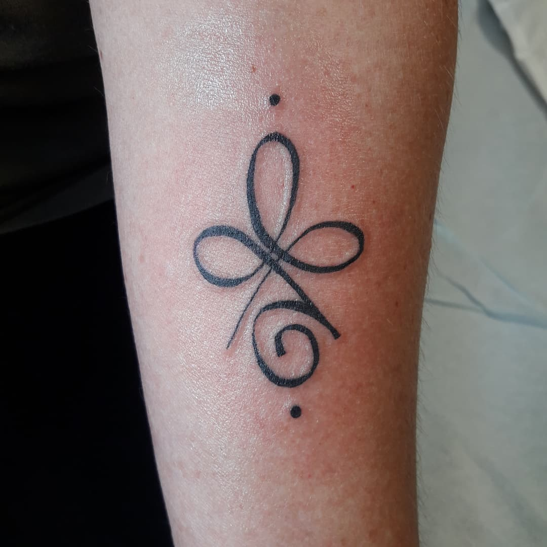 50+ Strength Symbol Tattoos: Show Your Courageous Character - InkMatch