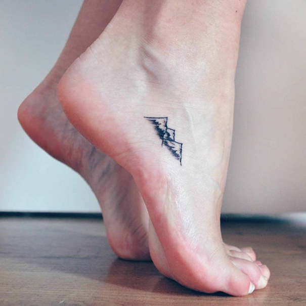 side foot tattoos