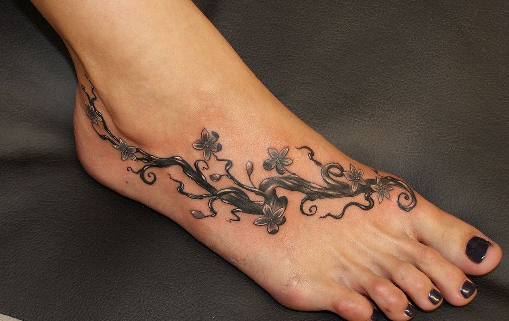 tattoos on feet for women