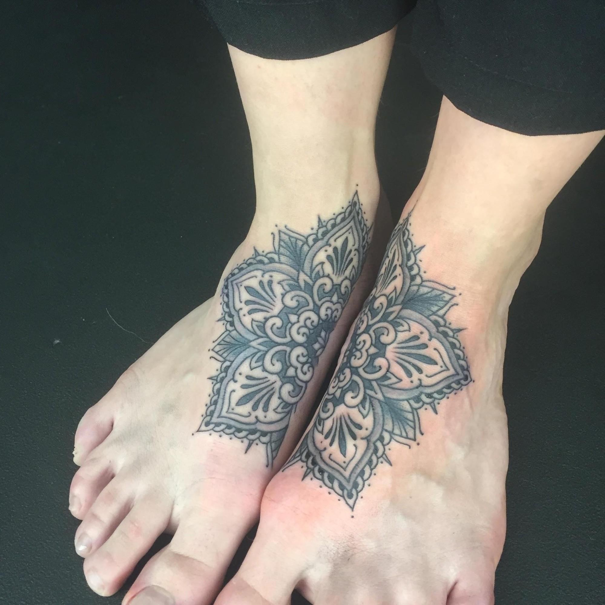 female foot tattoos