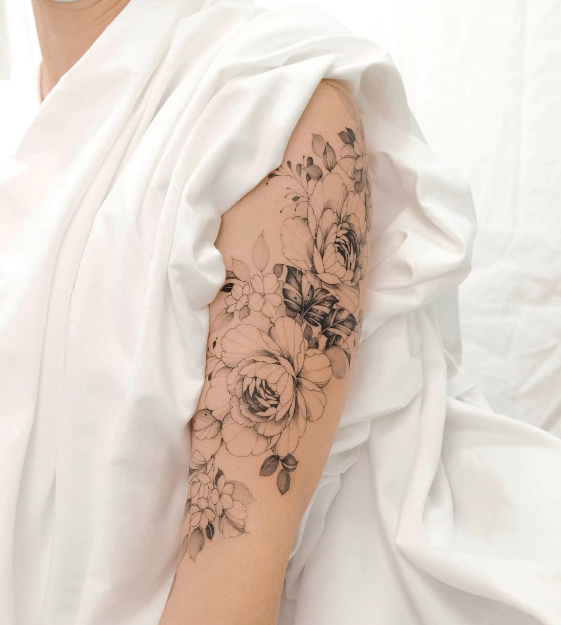 31 Floral Tattoo Designs That Are Both Pretty and Meaningful — See Photos |  Allure