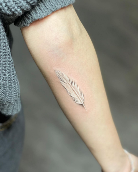 20 Best Small Feather Tattoo Pictures  MomCanvas