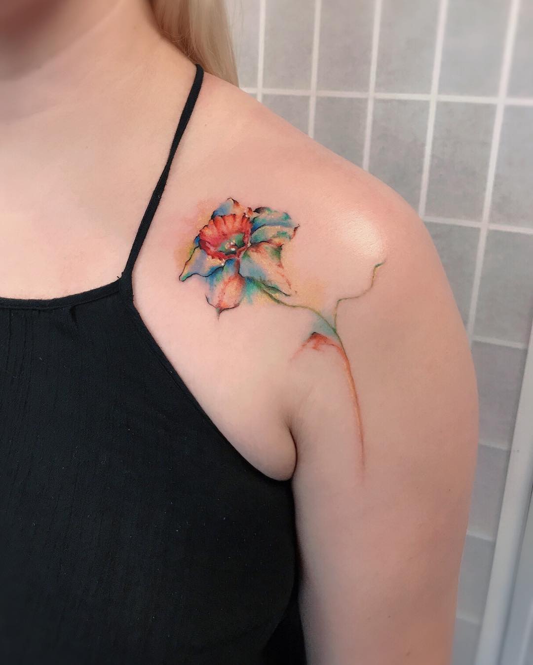 Get Inspired: 50+ Classy Shoulder Tattoo Designs For Female