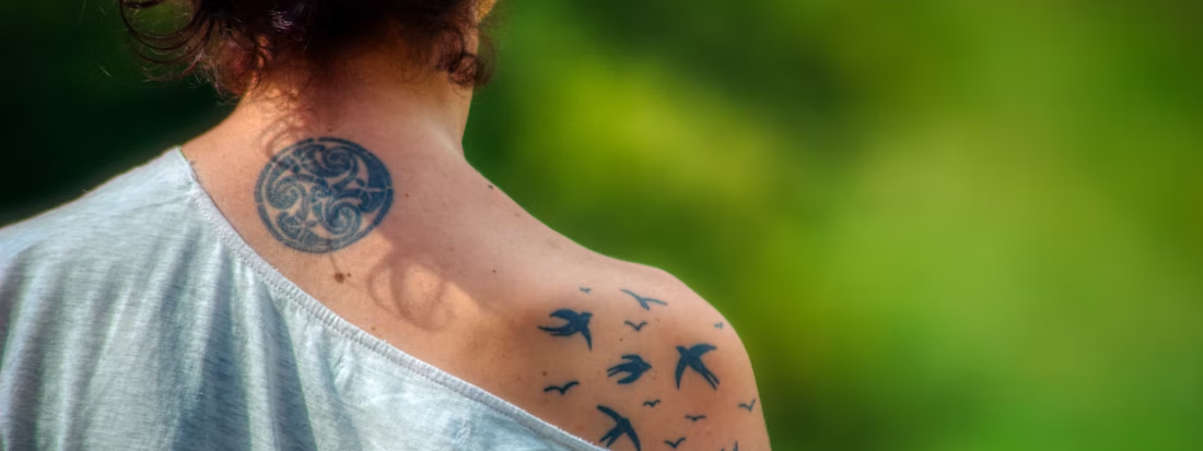 150 Cute Shoulder Tattoos For Women in 2023