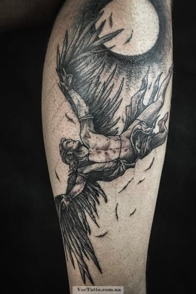 Example of a fallen angel tattoo on the leg