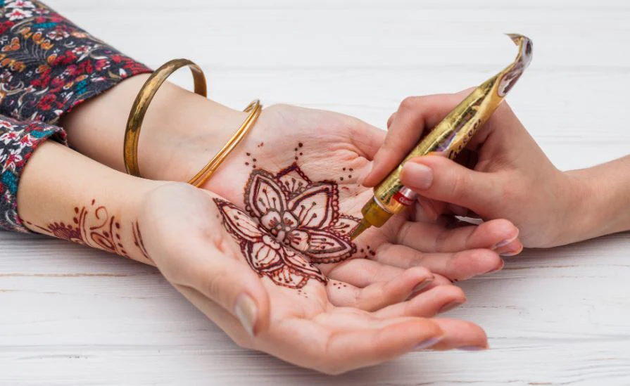 How to Properly Care for a Henna Tattoo?