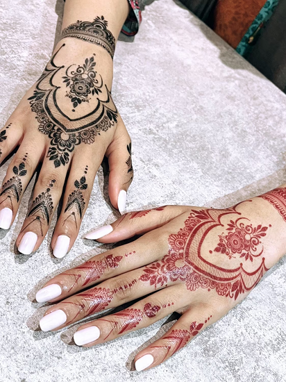 Example of a modern henna tattoo