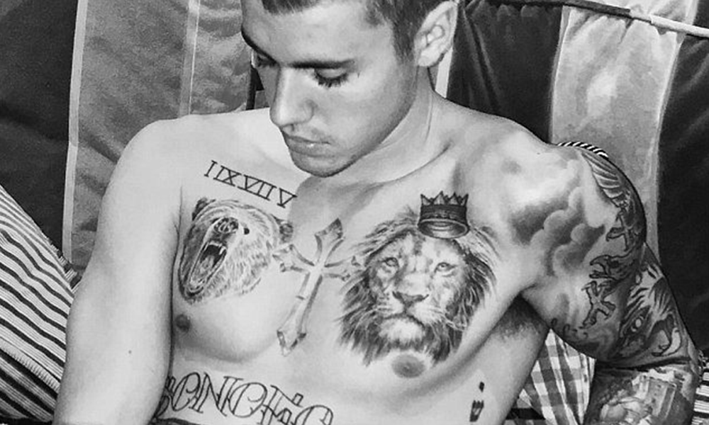 Justin Bieber’s bear tattoo on his chest