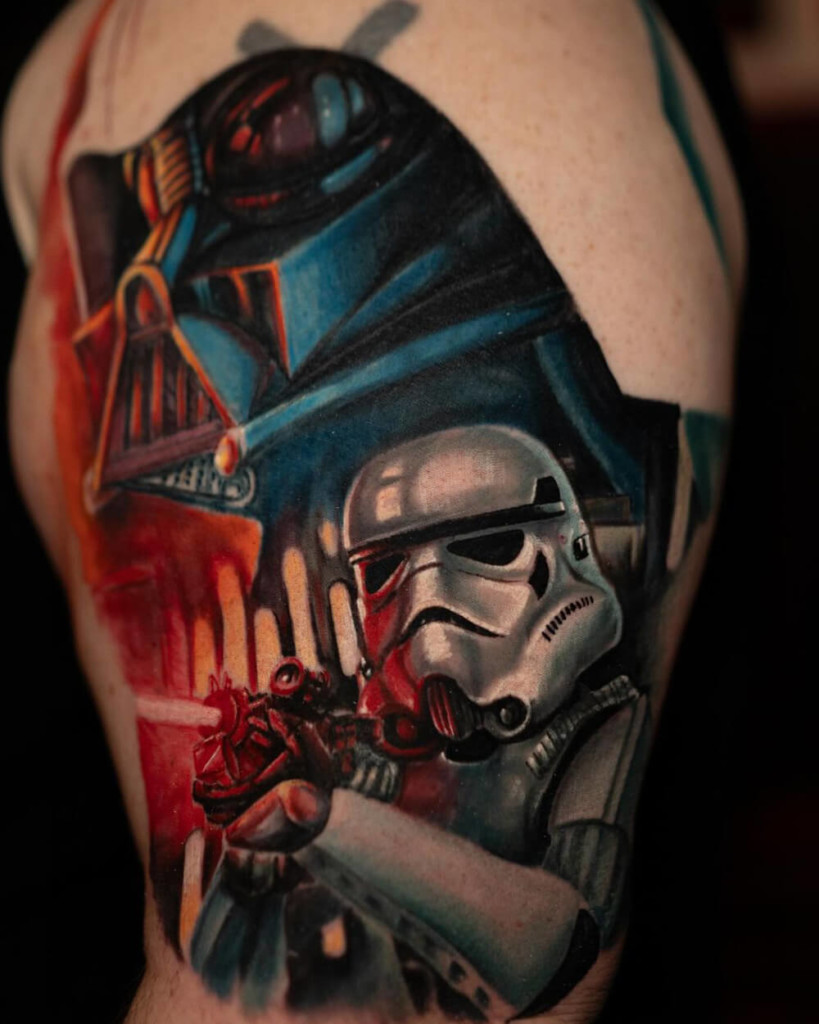 Star Wars-inspired shoulder tattoo by Carl Schwartz, from a stencil to final