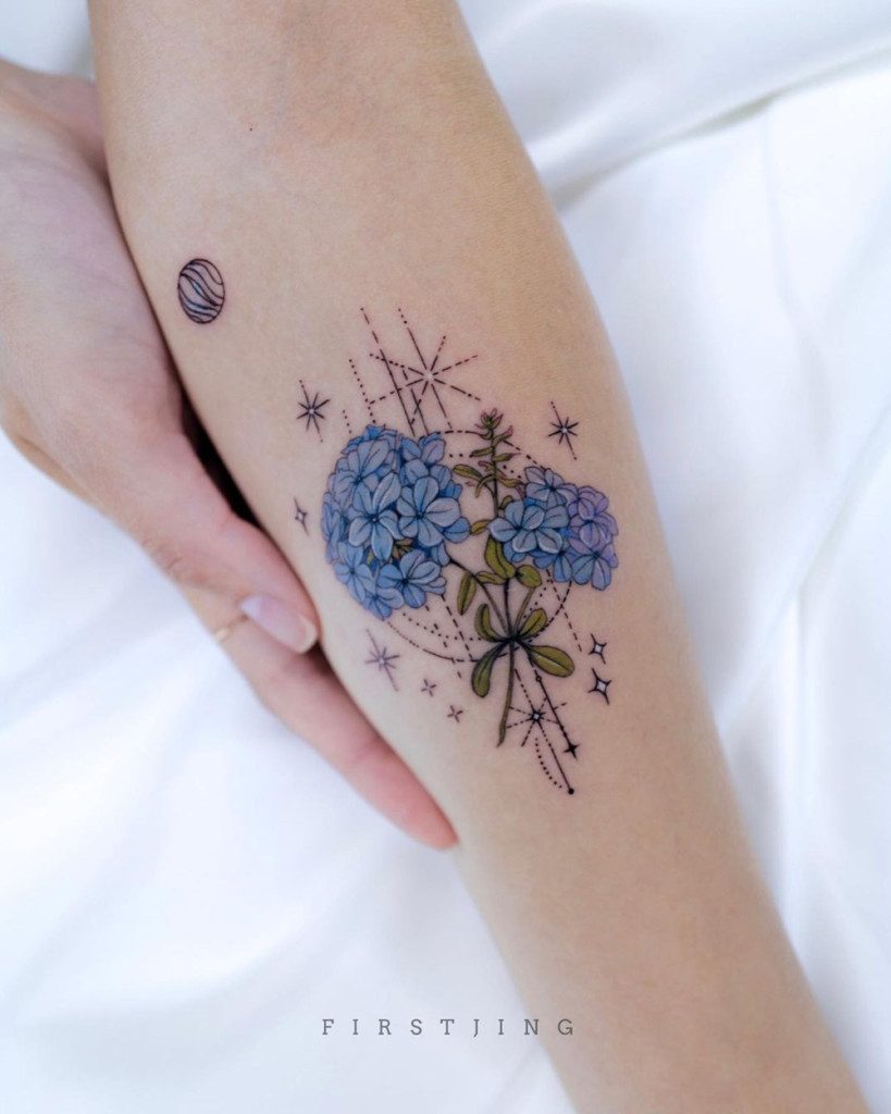 Flower tattoos by Firstjing 