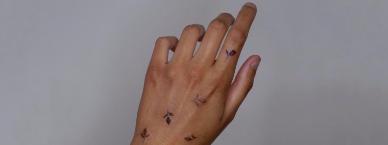 50+ Hand Tattoos For Men & Women To Get Inspired [2023] — InkMatch